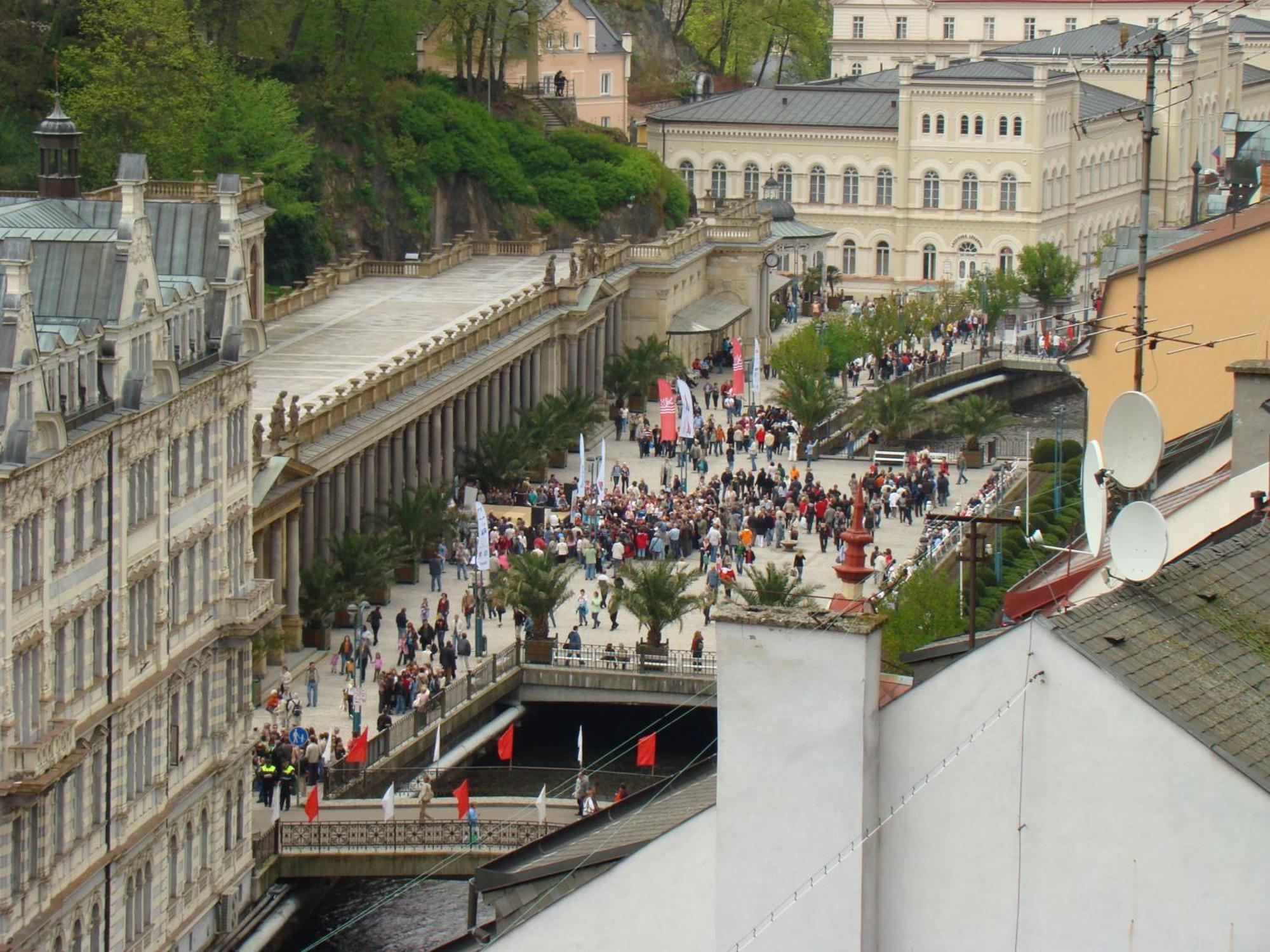 Villa Rosa Karlovy Vary Bagian luar foto