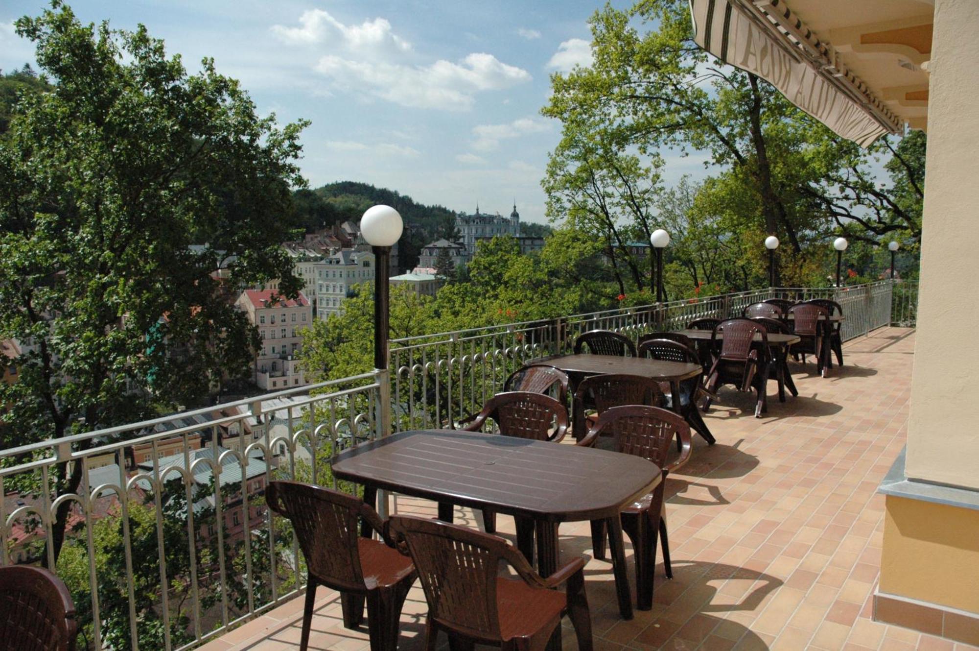 Villa Rosa Karlovy Vary Bagian luar foto