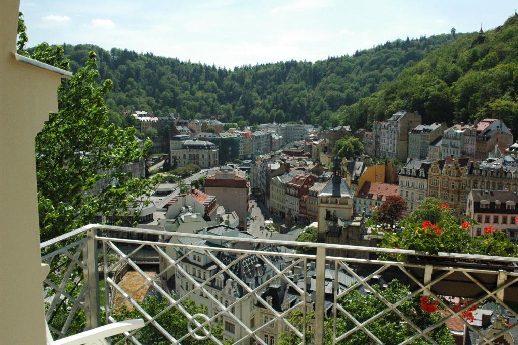 Villa Rosa Karlovy Vary Ruang foto